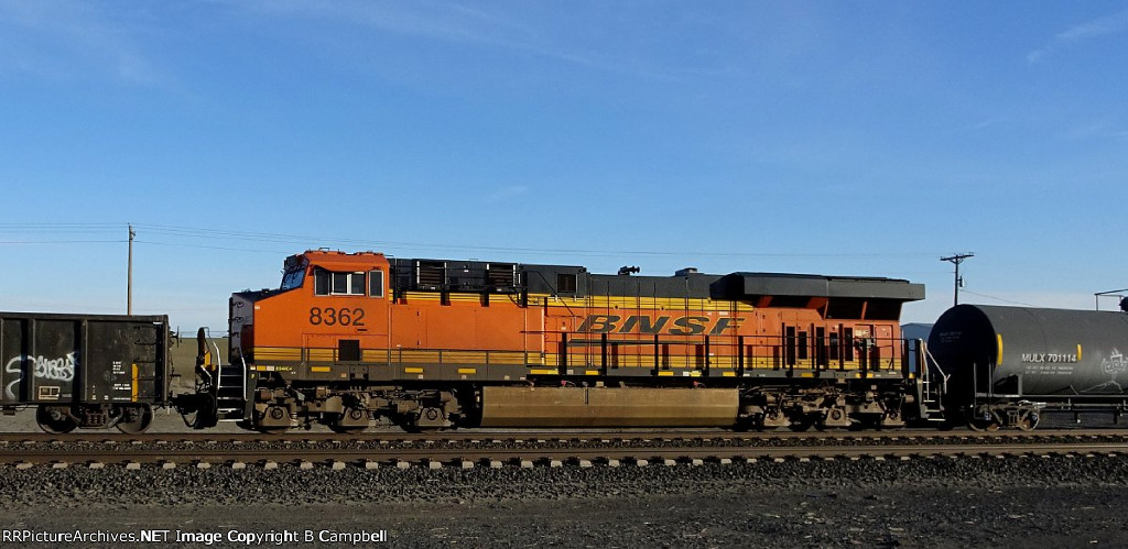 BNSF 8362